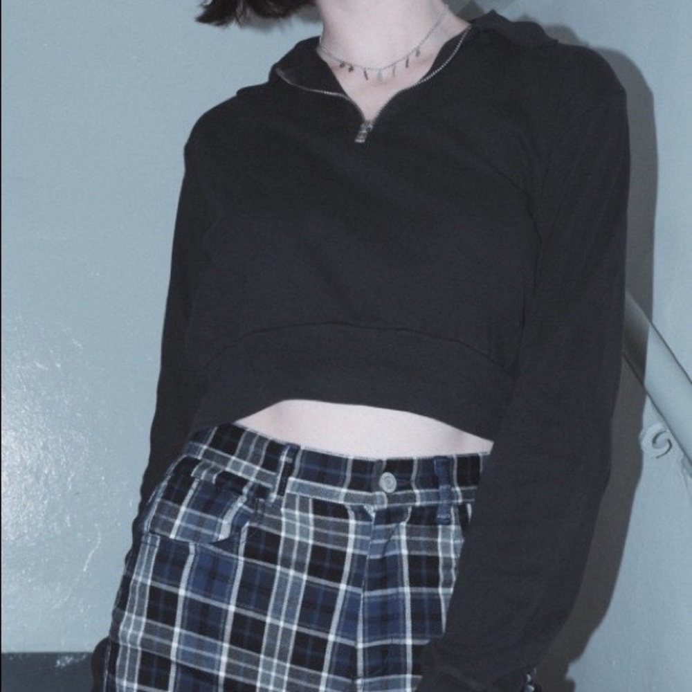 Brandy melville black quarter zip top